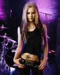 美女歌手艾薇儿·拉维妮(Avril Lavigne)性感写真图9/14
